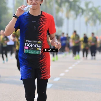 Runner Photo 7014670