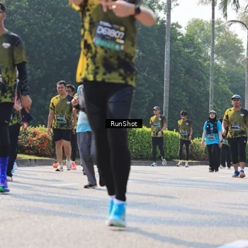 Runner Photo 7014699