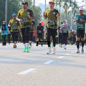 Runner Photo 7014721