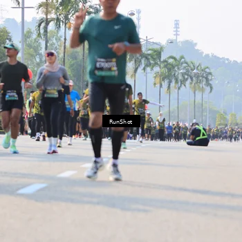 Runner Photo 7014726