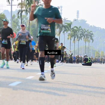 Runner Photo 7014732