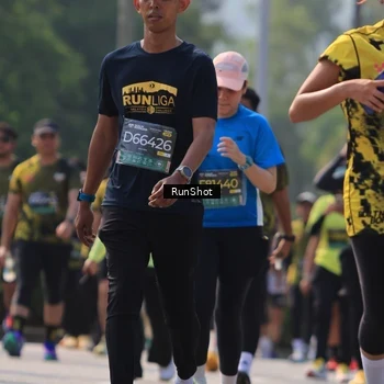 Runner Photo 7014791