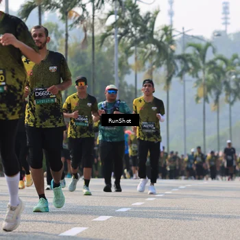 Runner Photo 7014801