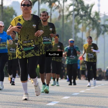 Runner Photo 7014805