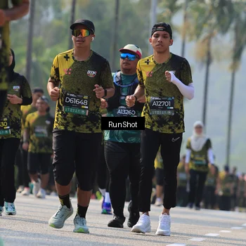 Runner Photo 7014818
