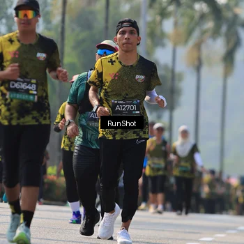 Runner Photo 7014836