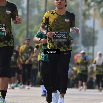 Runner Photo 7014847