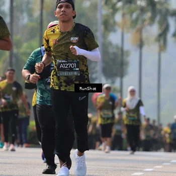 Runner Photo 7014852