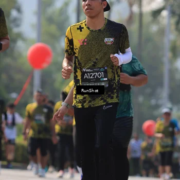 Runner Photo 7014870