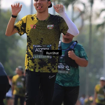 Runner Photo 7014896