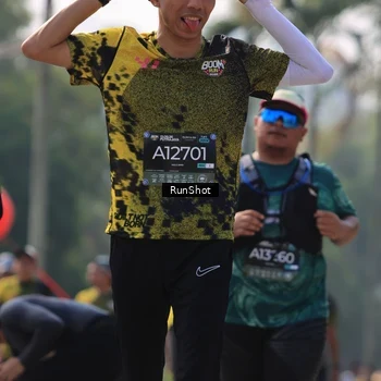 Runner Photo 7014905
