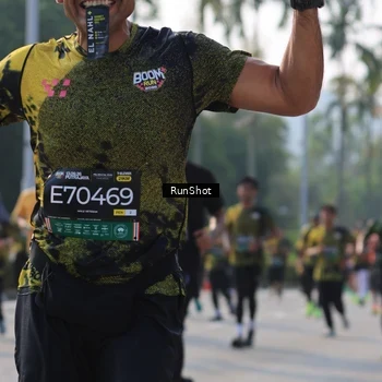 Runner Photo 7014916