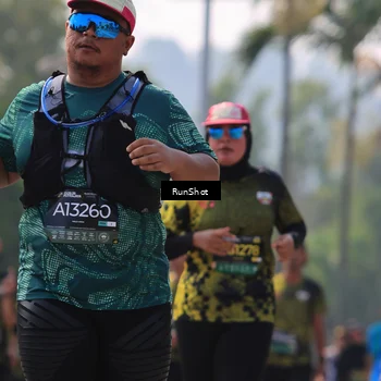Runner Photo 7014974
