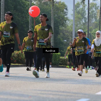 Runner Photo 7014982