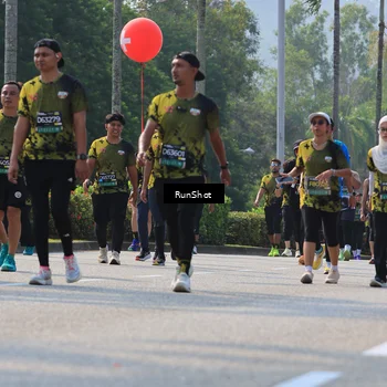 Runner Photo 7014987