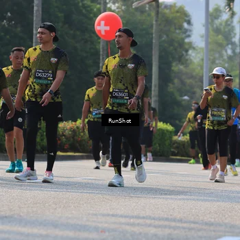 Runner Photo 7014990