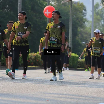 Runner Photo 7014993