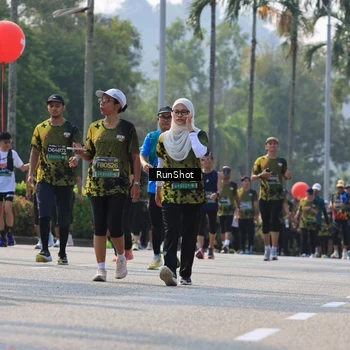Runner Photo 7015021