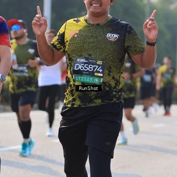 Runner Photo 7015027