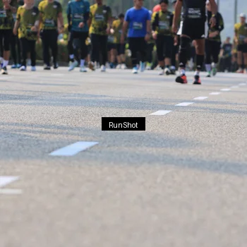 Runner Photo 7015065