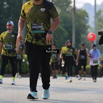 Runner Photo 7015139