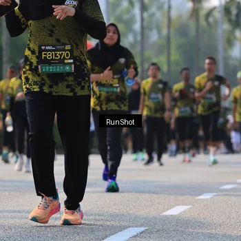 Runner Photo 7015179