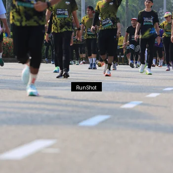 Runner Photo 7015190
