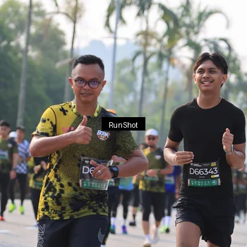 Runner Photo 7015217