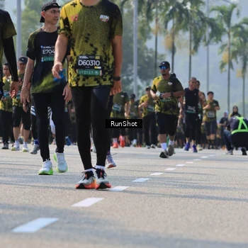 Runner Photo 7015266
