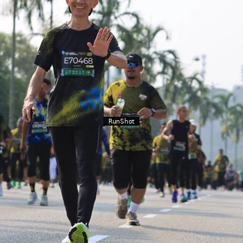 Runner Photo 7015303