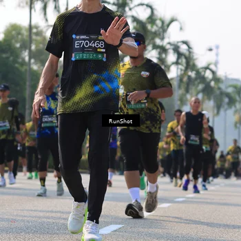 Runner Photo 7015304