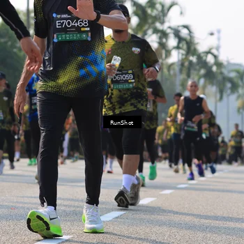 Runner Photo 7015312