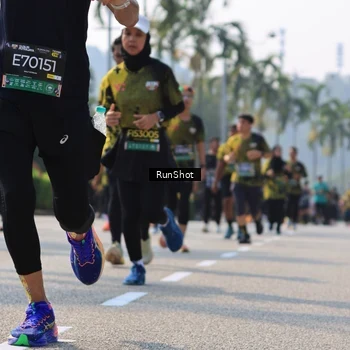 Runner Photo 7015389
