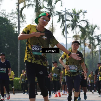 Runner Photo 7015418
