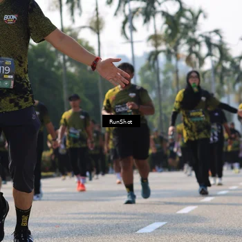 Runner Photo 7015465