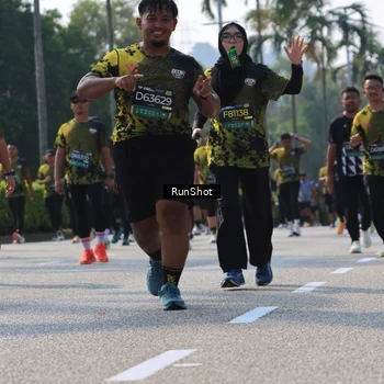 Runner Photo 7015491