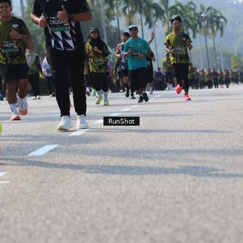 Runner Photo 7015570