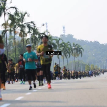 Runner Photo 7015626