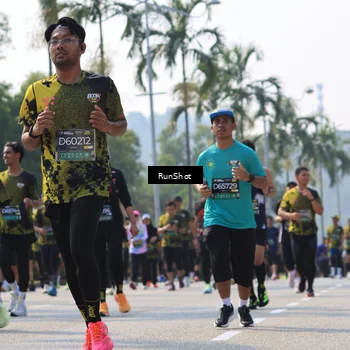 Runner Photo 7015654