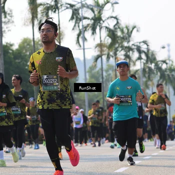Runner Photo 7015680