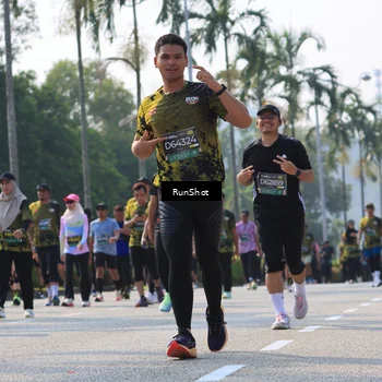 Runner Photo 7015709