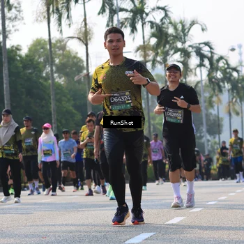 Runner Photo 7015712