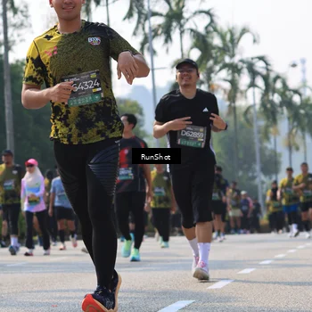 Runner Photo 7015738