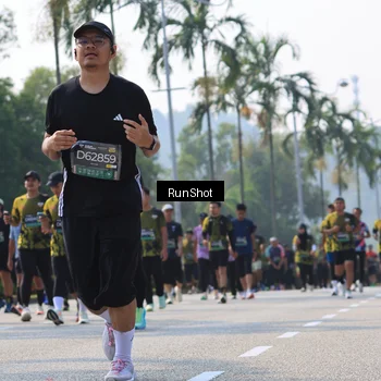 Runner Photo 7015766