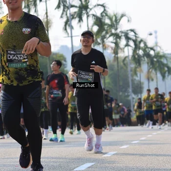 Runner Photo 7015767