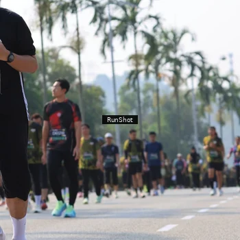 Runner Photo 7015775