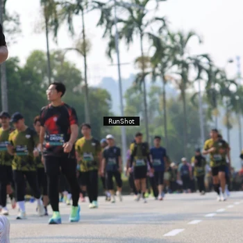 Runner Photo 7015776