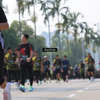 Runner Photo 7015786