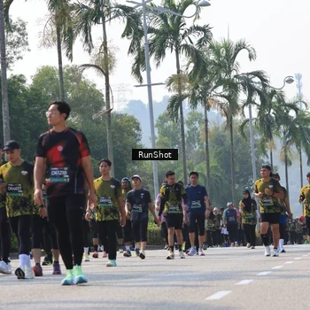 Runner Photo 7015807