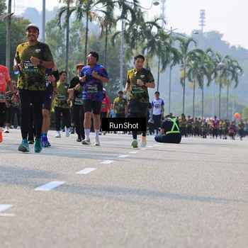 Runner Photo 7015844